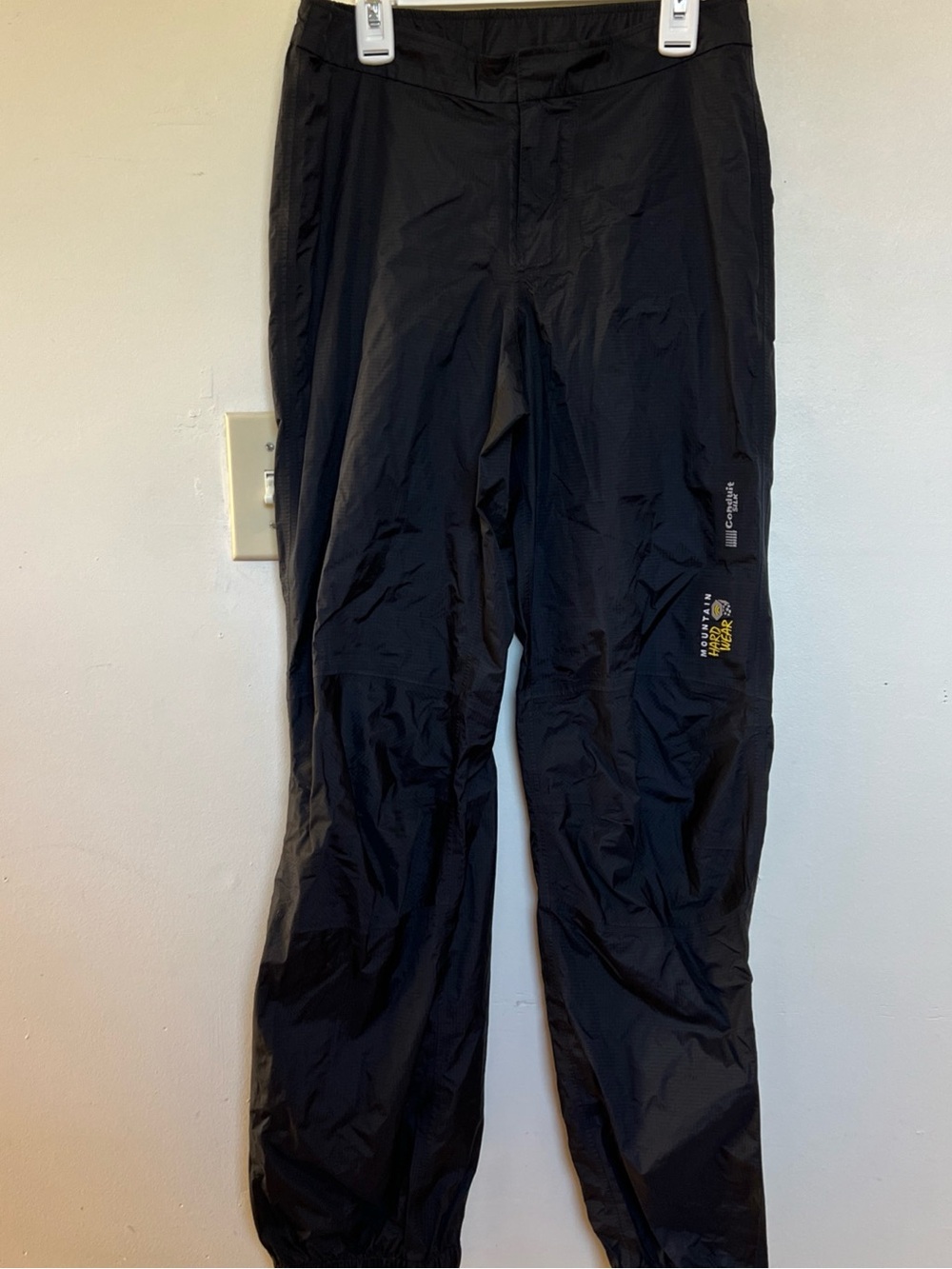 Mountain Hardwear Black Men’s Lightweight Waterproof Joggers